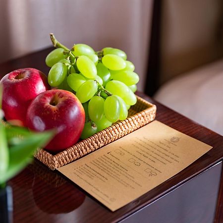 Hera Boutique Cruise Ha Long Bay Екстер'єр фото