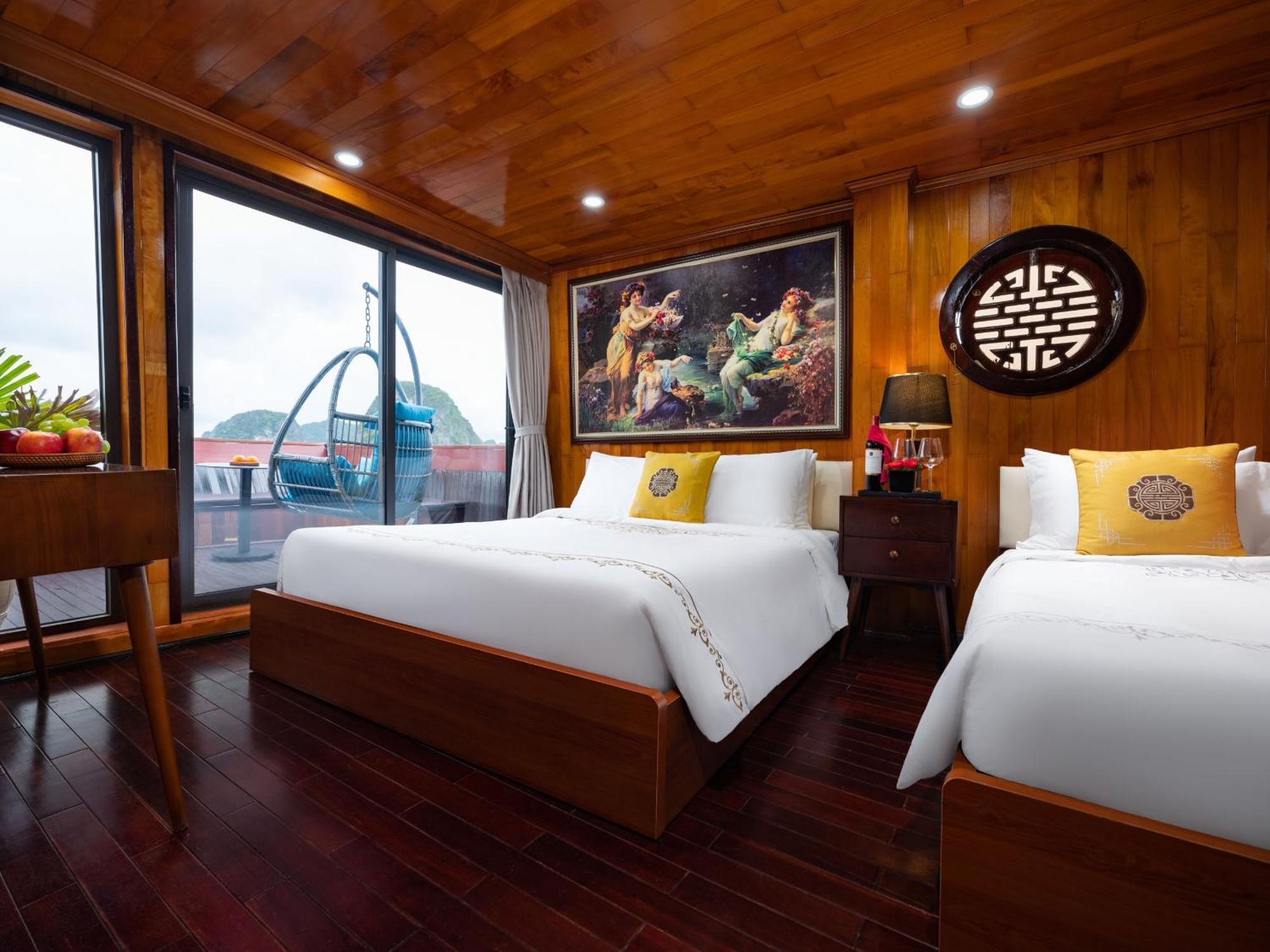 Hera Boutique Cruise Ha Long Bay Екстер'єр фото