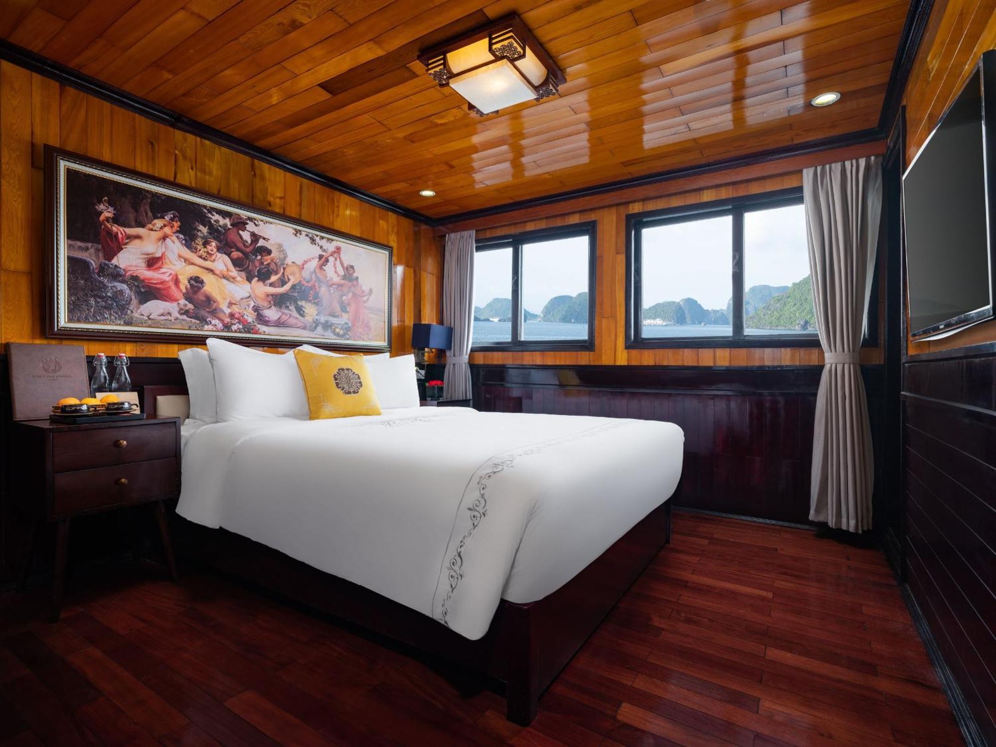 Hera Boutique Cruise Ha Long Bay Екстер'єр фото