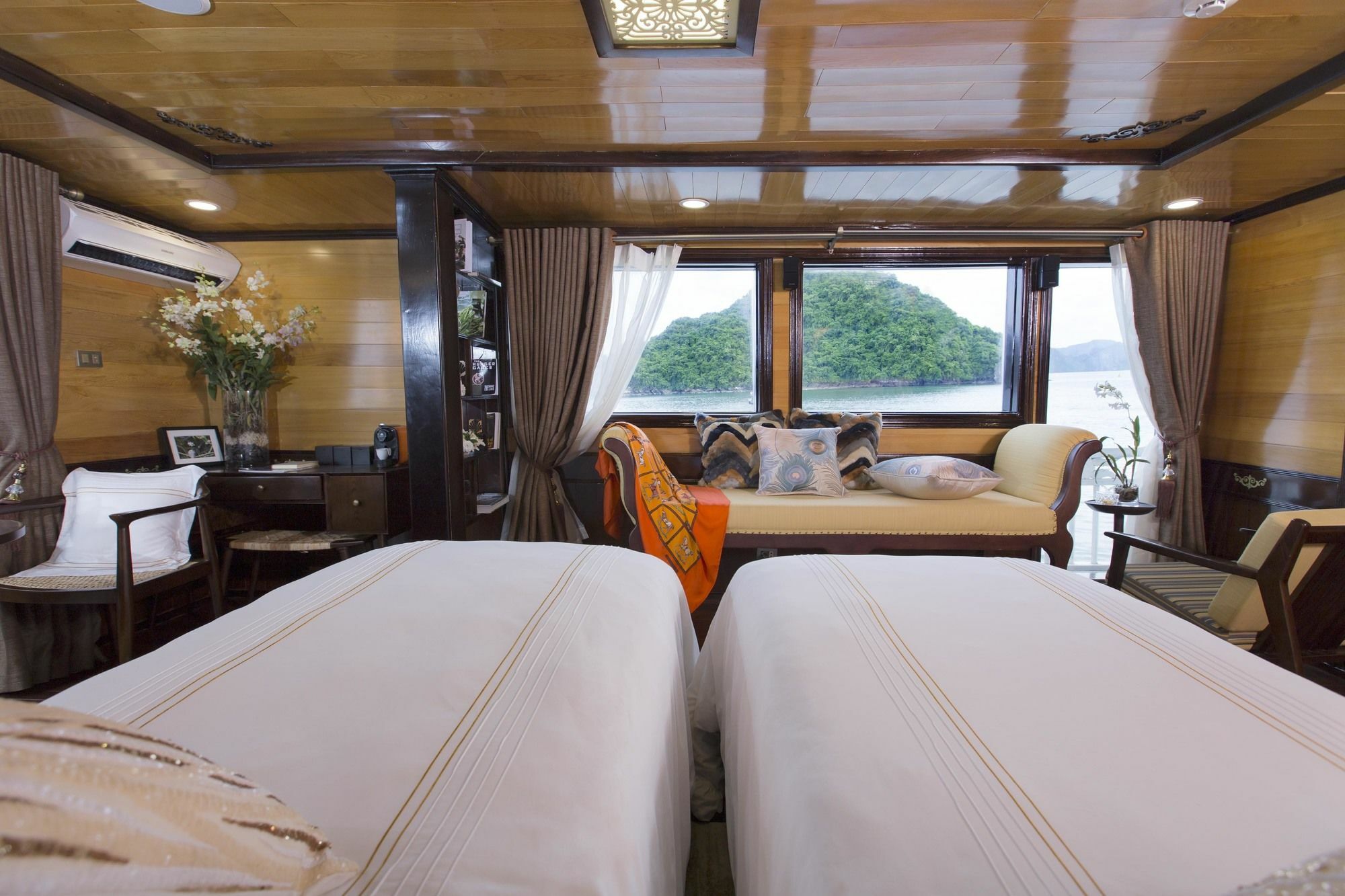Hera Boutique Cruise Ha Long Bay Екстер'єр фото