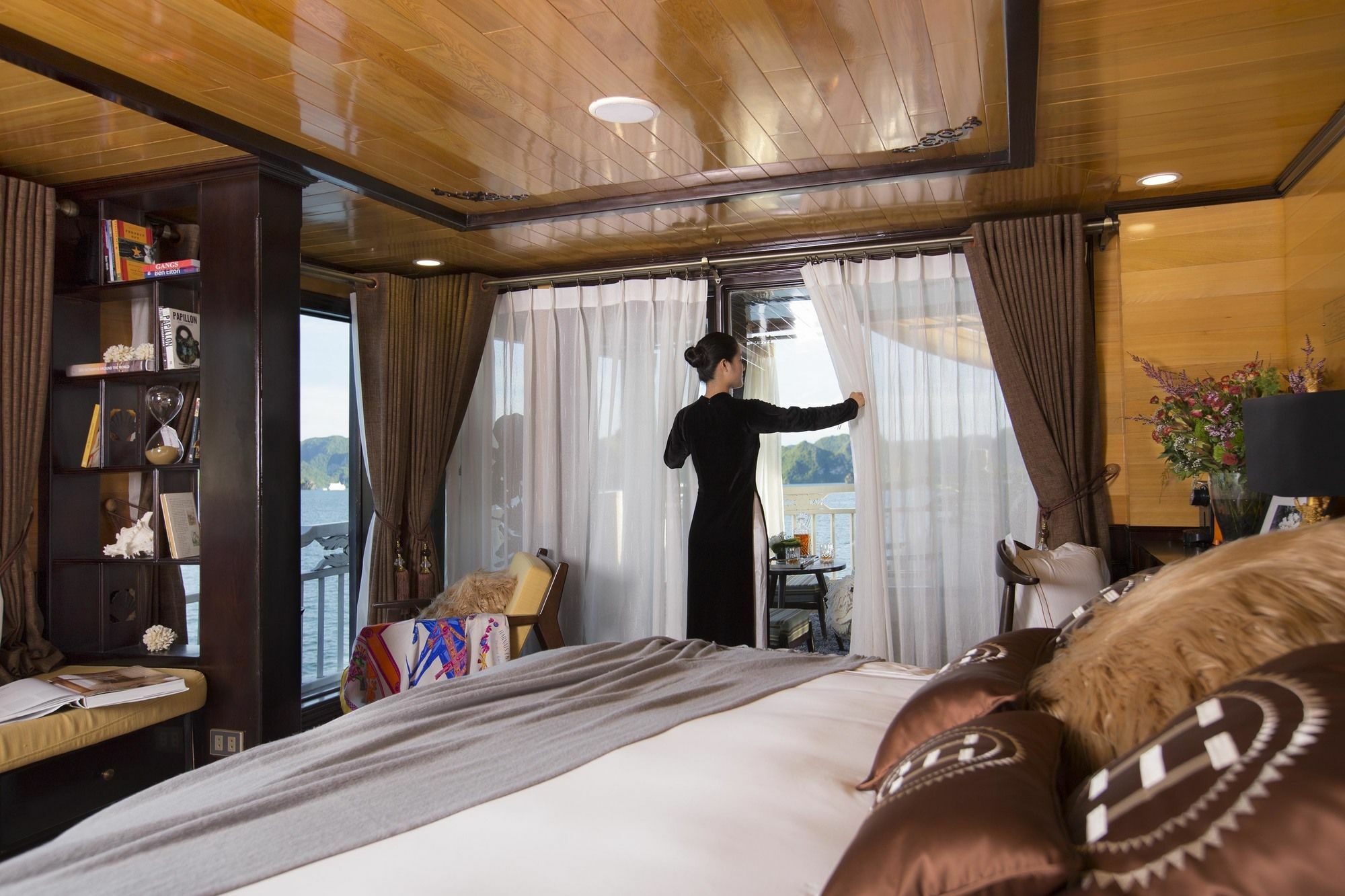Hera Boutique Cruise Ha Long Bay Екстер'єр фото